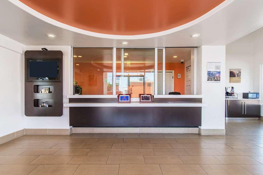 Studio 6 Victorville - Apple Valley Interior foto
